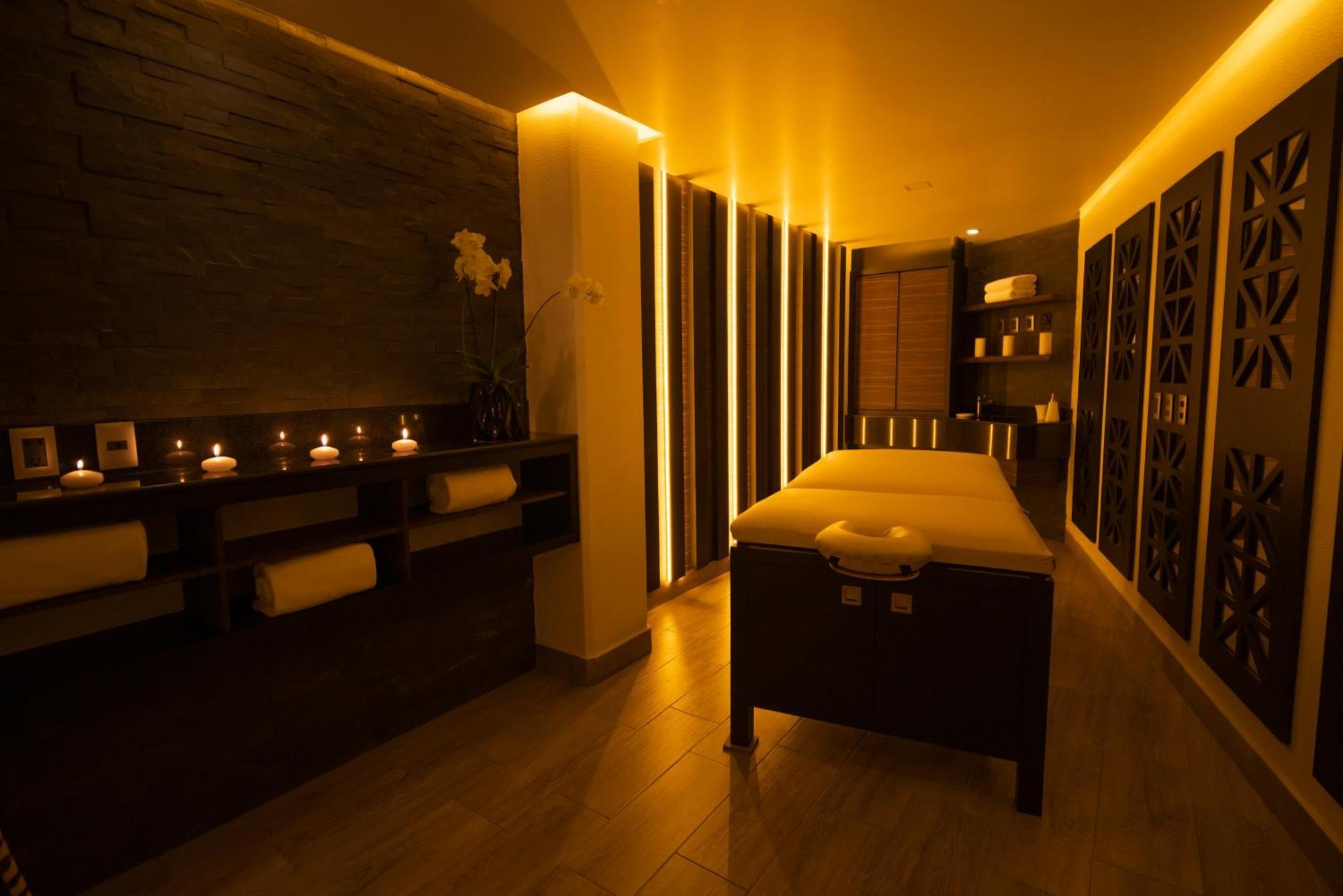 Hotel Abastos Plaza Meksyk Zewnętrze zdjęcie