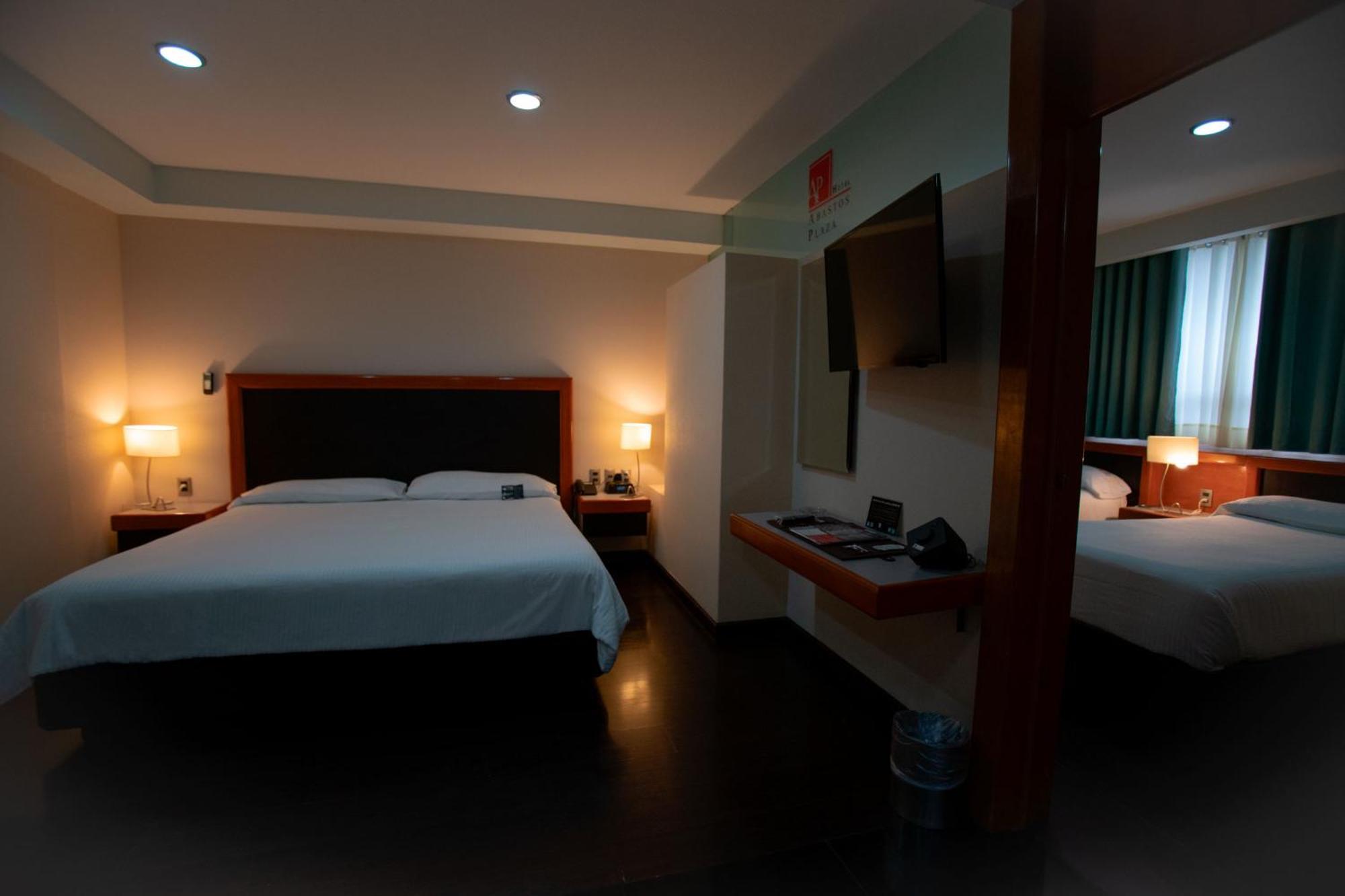 Hotel Abastos Plaza Meksyk Zewnętrze zdjęcie
