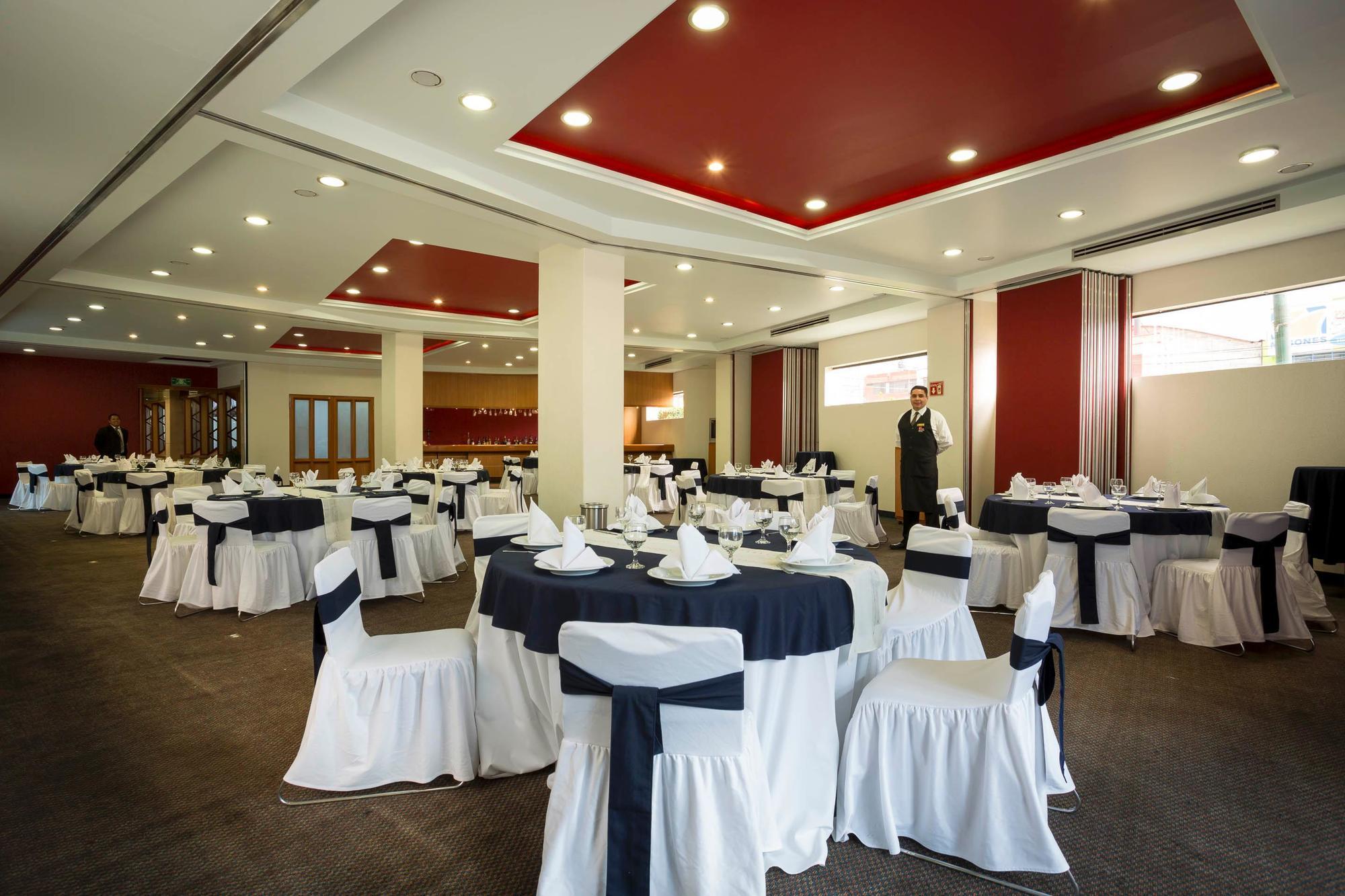 Hotel Abastos Plaza Meksyk Zewnętrze zdjęcie