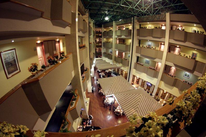 Hotel Abastos Plaza Meksyk Zewnętrze zdjęcie